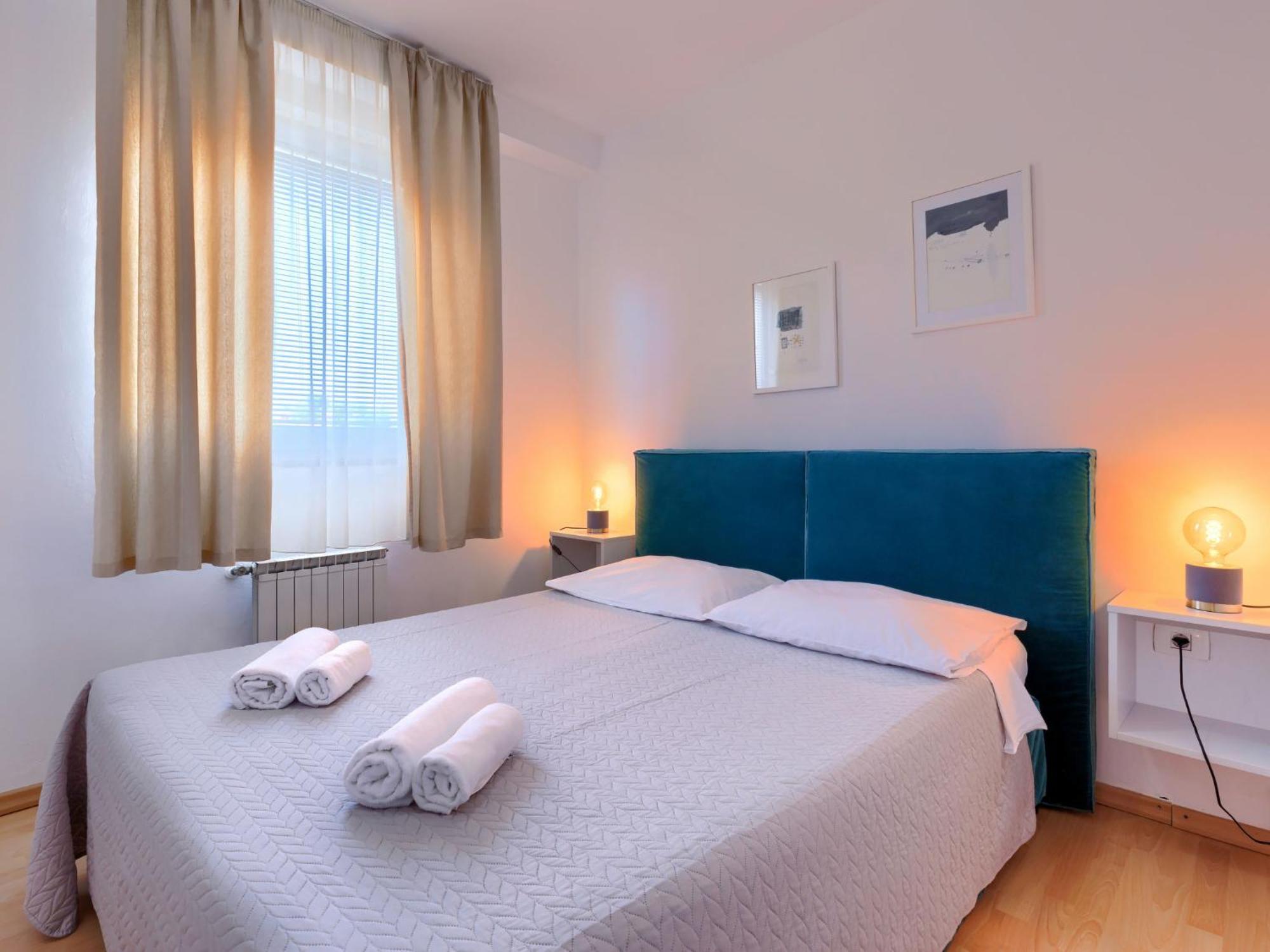 Apartment Nika-7 Umag Bagian luar foto