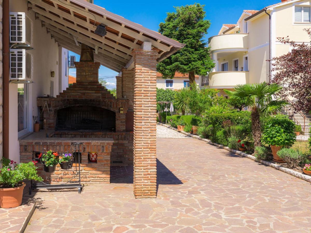 Apartment Nika-7 Umag Bagian luar foto